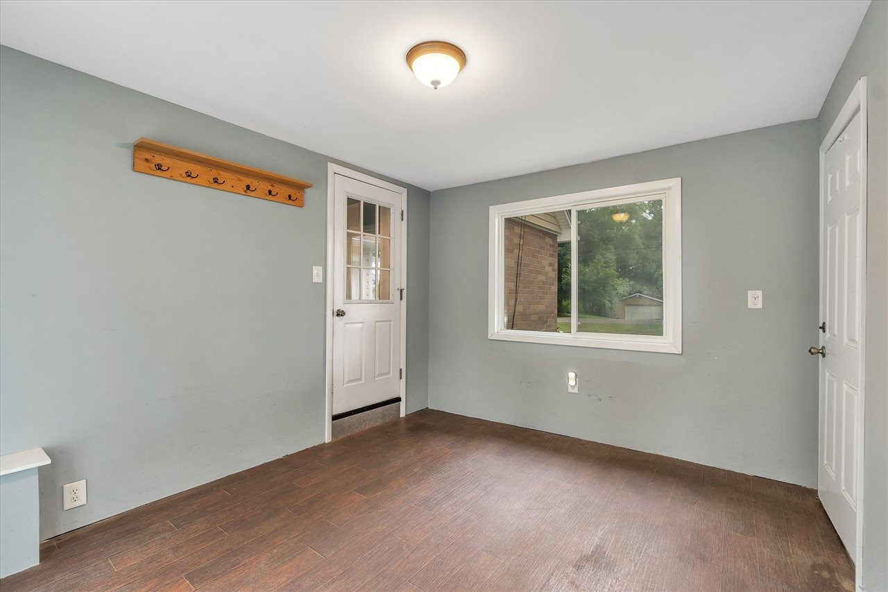 213 Fourth Street Jackson, MI 49203 - Photo 17 of 41 Photo 17