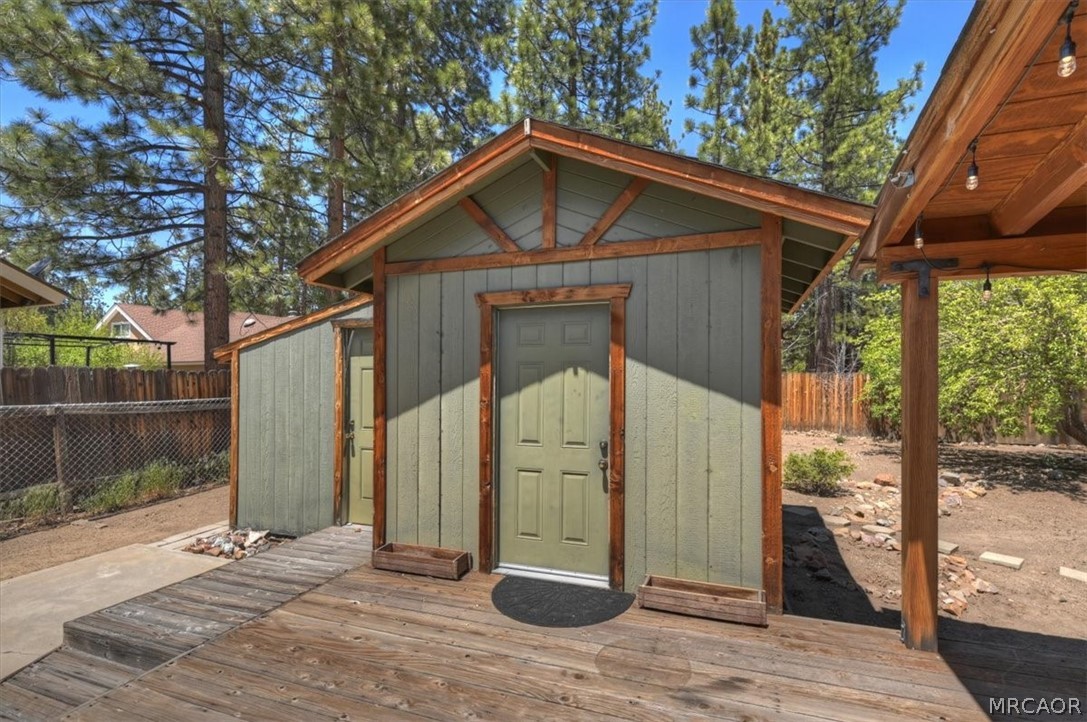 42698 Fox Farm Road Big Bear Lake, CA 92315 - Photo 36 of 46