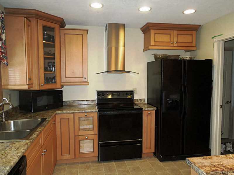 5985 Hall Road Plainfield, IN 46168 - Photo 6 of 23