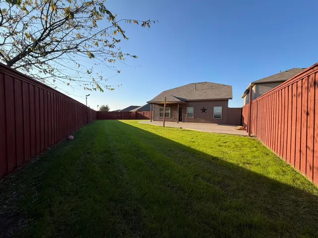 $3,000 | 8045 Ballater Drive, Fort Worth, TX 76123