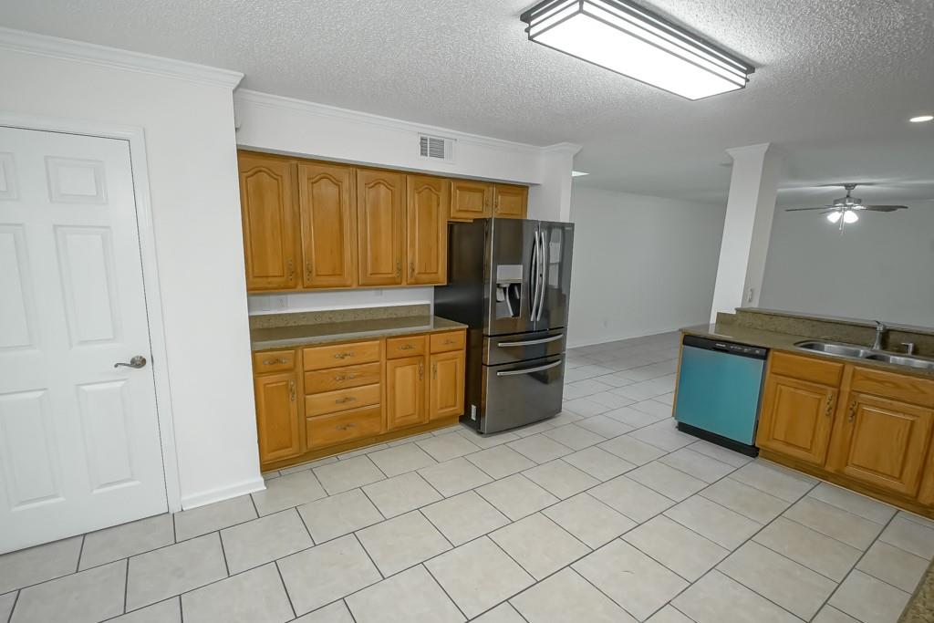1213 Kings Row Slidell, LA 70461 - Photo 15 of 40 Gallery Image 15