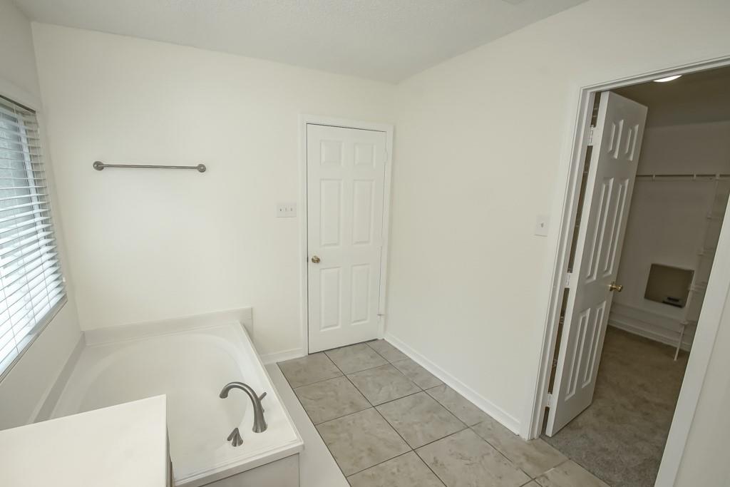 1213 Kings Row Slidell, LA 70461 - Photo 24 of 40 Gallery Image 24