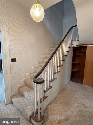 a view of entryway and hall