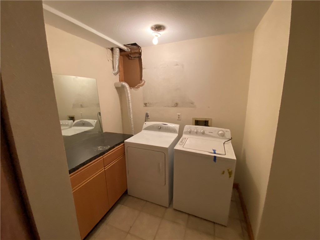 782 Ryan Gulch Road Silverthorne, CO 80498 - Photo 23 of 30 laundry room on lower level