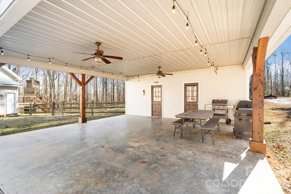 2370 Killian Road Edgemoor, SC 29712 - Photo 39 of 45 a view of outdoor space