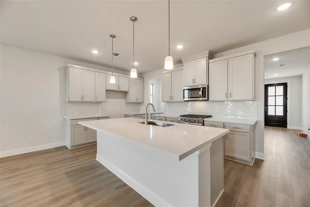 $581,979 | 4109 Poe Avenue, Aubrey, TX 76227