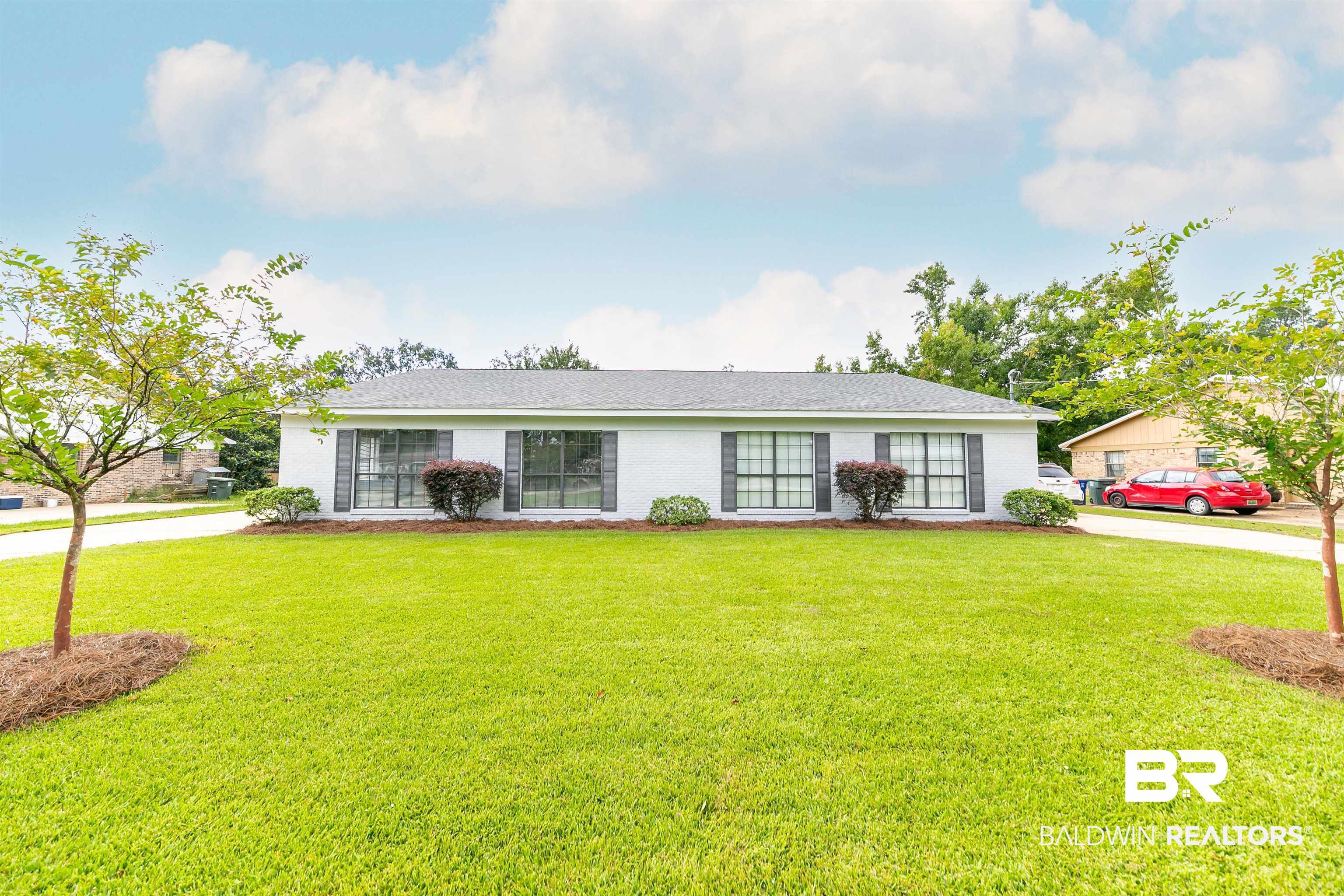 513 West Rose Avenue Foley, AL 36535 - Photo 1 of 50