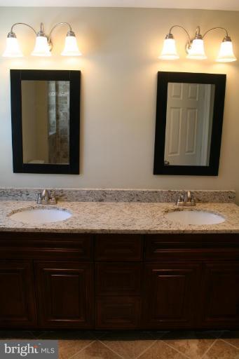14004 Beechvue Lane Silver Spring, MD 20906 - Photo 11 of 15 Master Bath #2