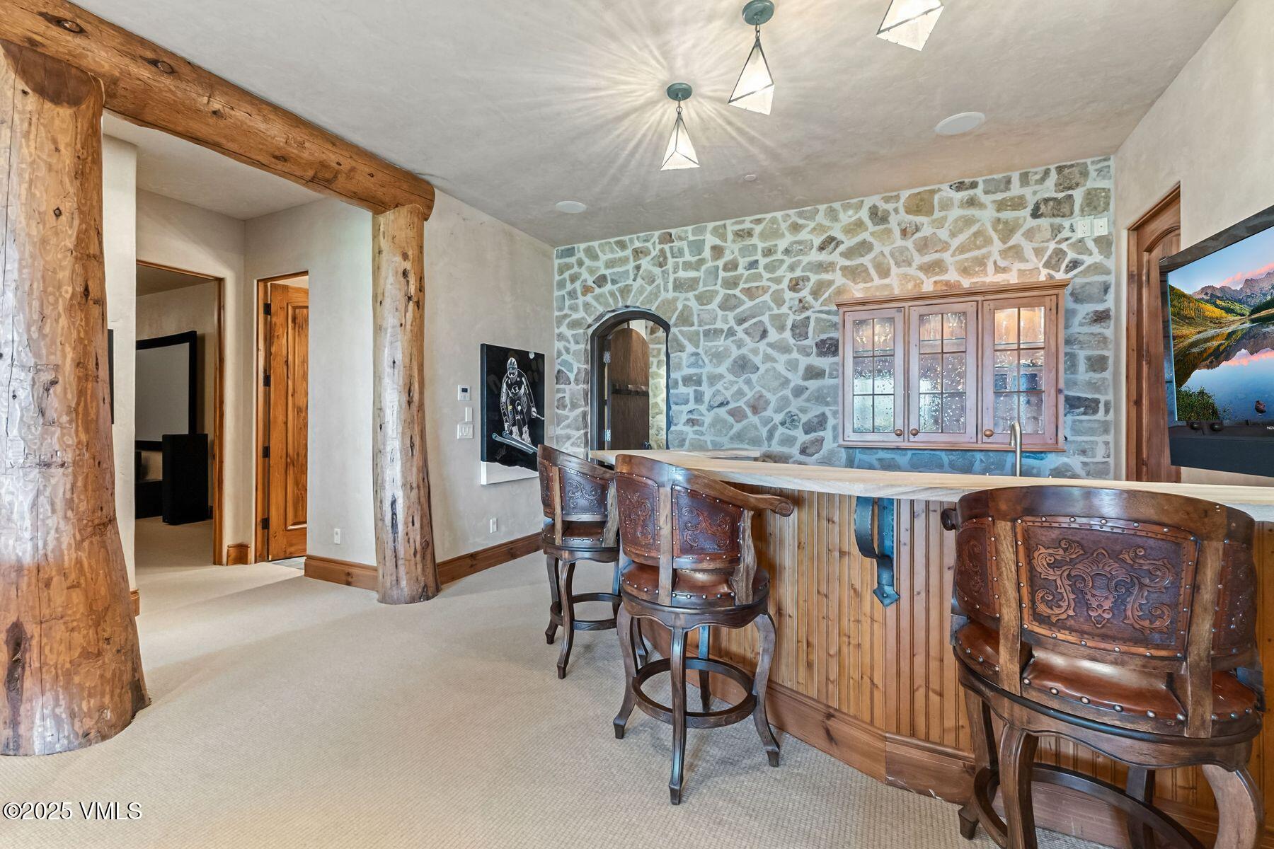 22 Jacksons Path Edwards, CO 81632 - Photo 13 of 37 Bar