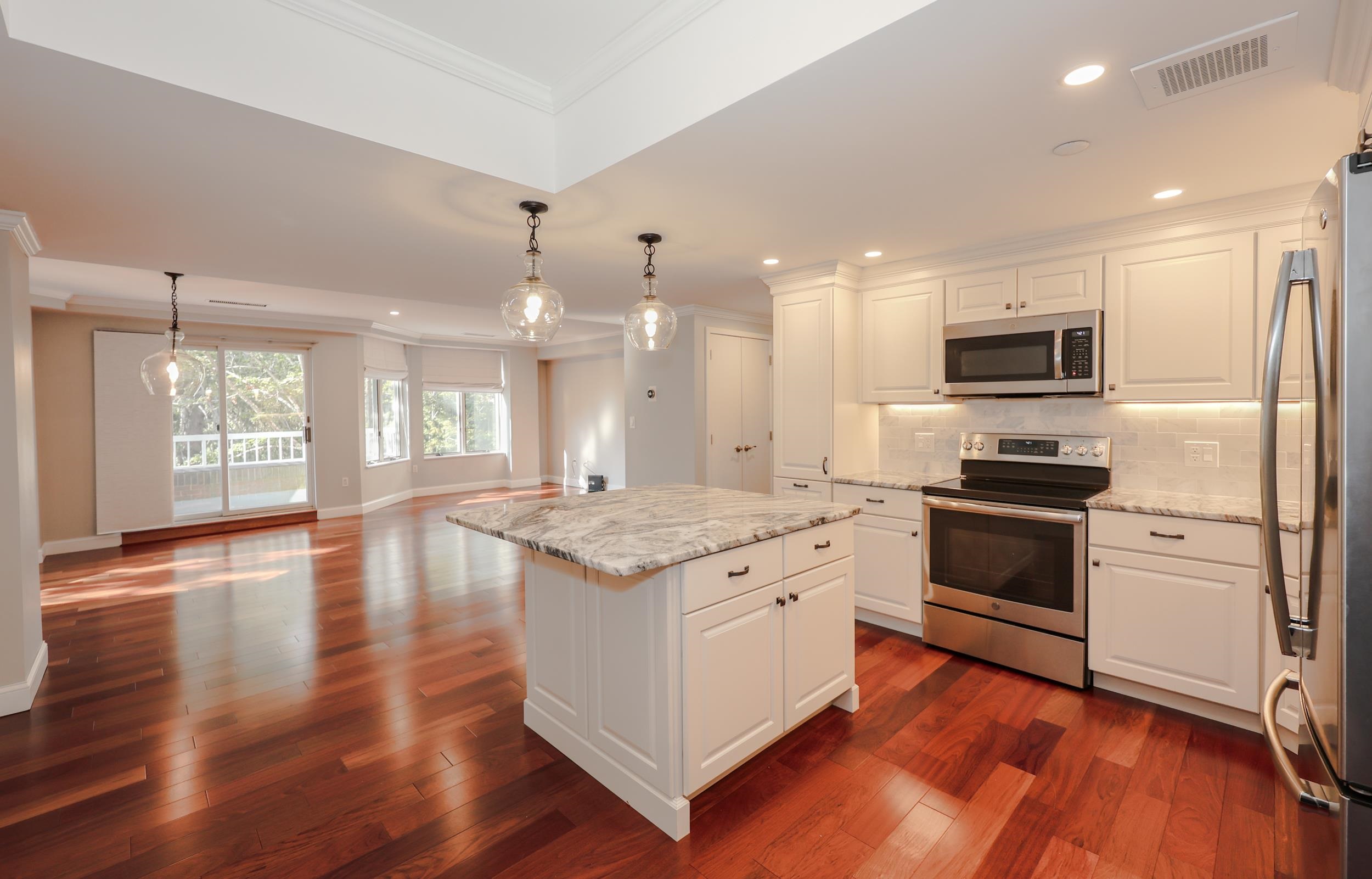 300 River Road, Unit 312 Manchester, NH 03104 - Photo 18 of 32 Gallery Image 18