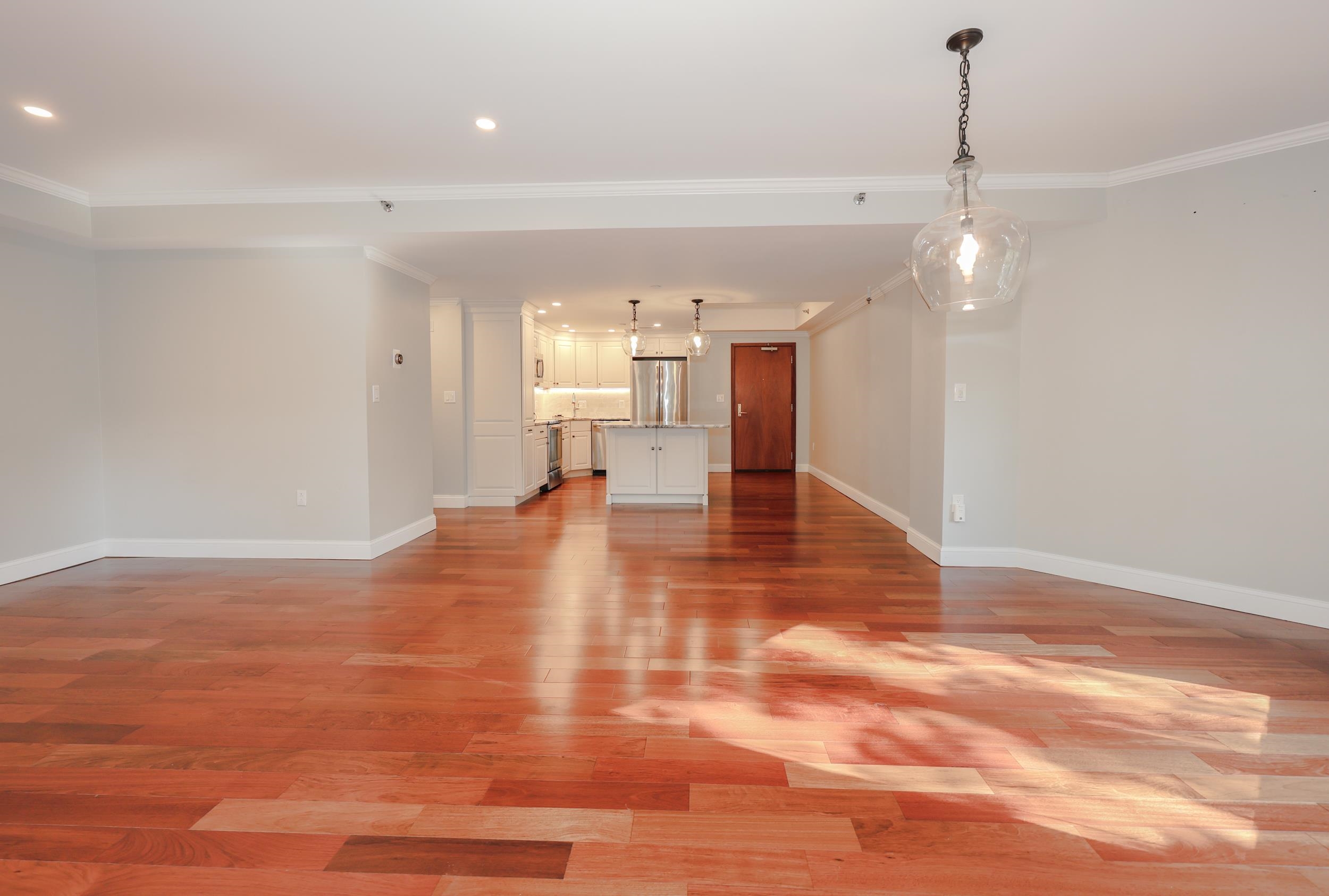 300 River Road, Unit 312 Manchester, NH 03104 - Photo 10 of 32 Gallery Image 10