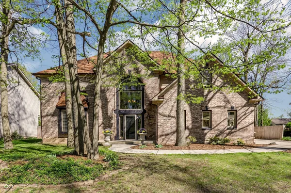 $725,000 | 10795 Timber Springs Drive East, Fishers, IN 46038