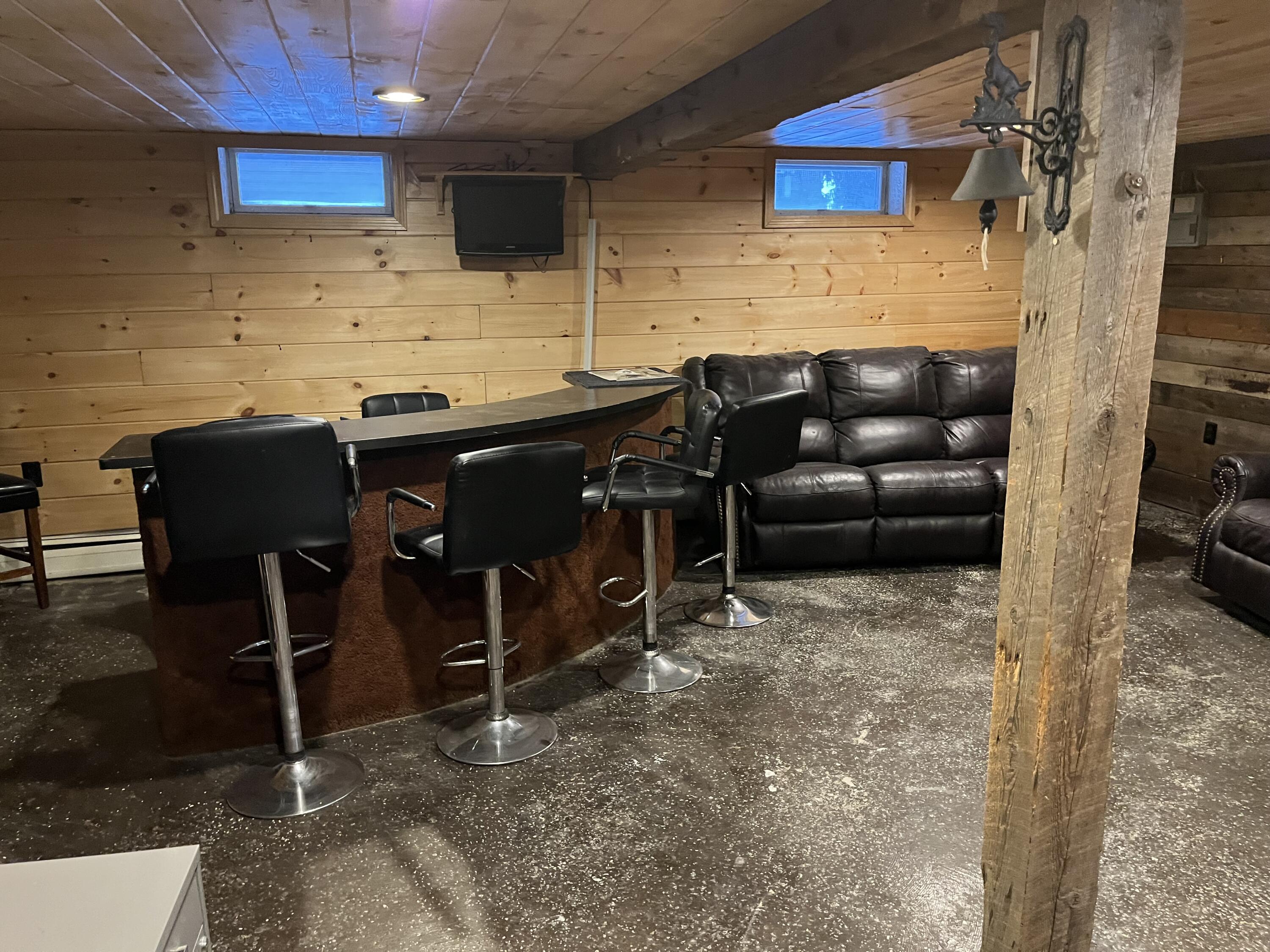 8 Lincoln Street Presque Isle, ME 04769 - Photo 20 of 28 Basement