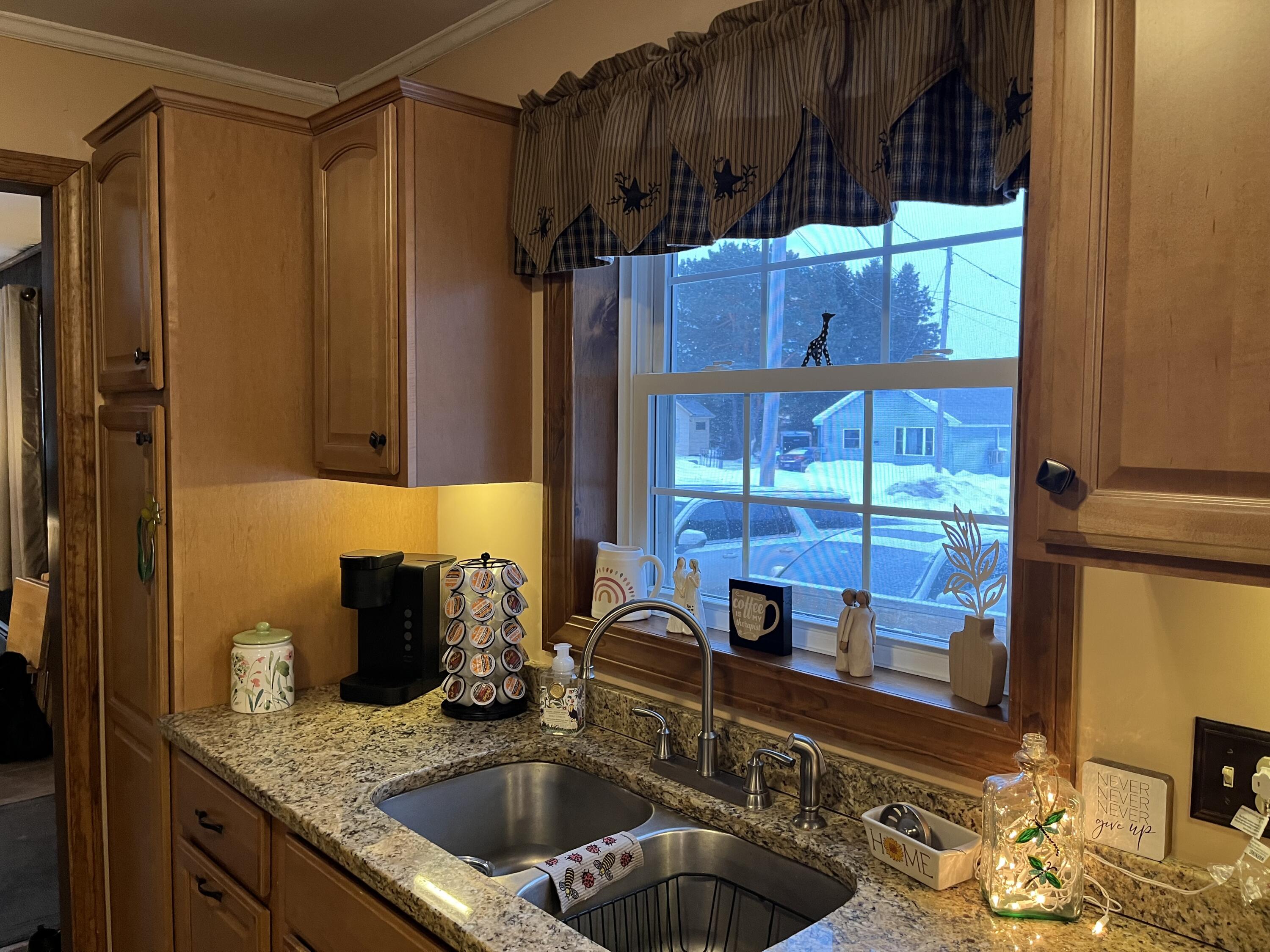 8 Lincoln Street Presque Isle, ME 04769 - Photo 8 of 28 Kitchen Window