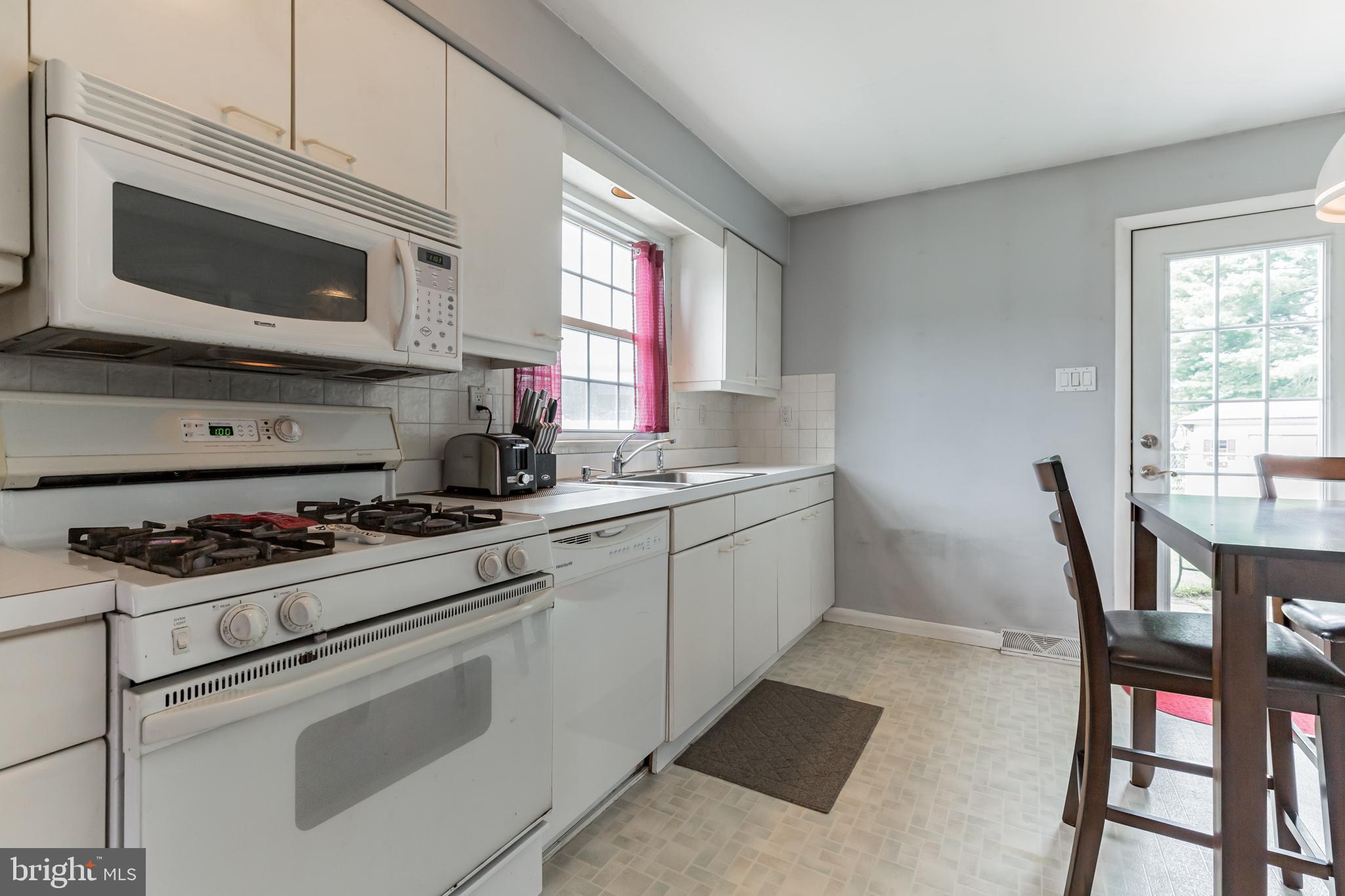 11 Boswell Road Marlton, NJ 08053 - Photo 9 of 27 Gallery Image 9