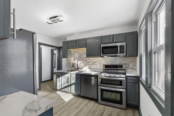 $184,500 | 3709 North 2nd Lane, Milwaukee, WI 53212