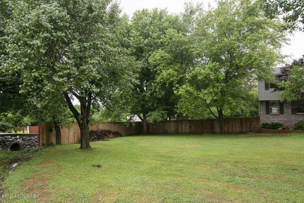 7706 Johnson School Road Louisville, KY 40291 - Photo 6 of 34 5