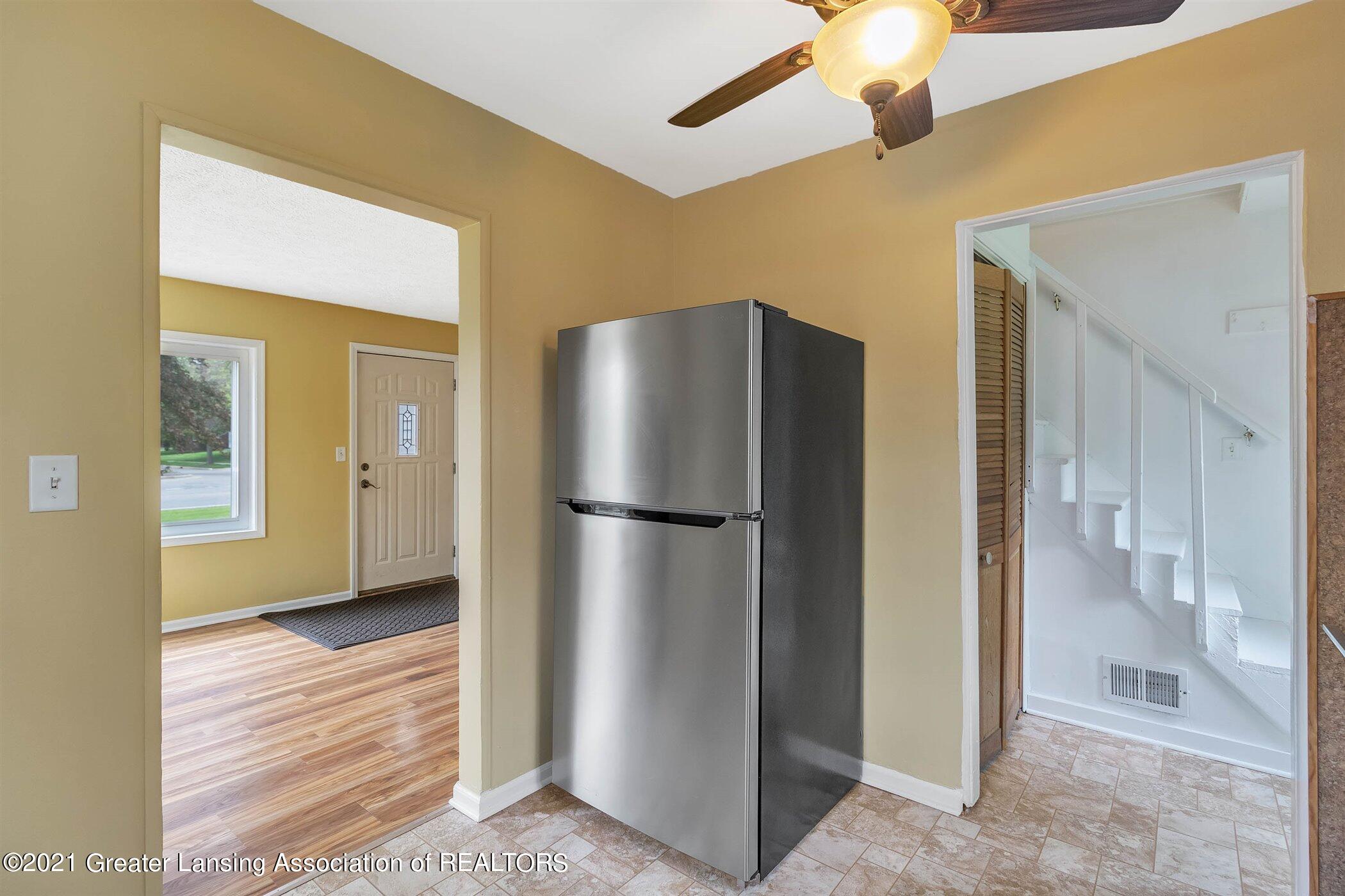 1712 West Miller Road Lansing, MI 48911 - Photo 12 of 26 12-1712 W Miller Rd-WindowStill-Real-Est