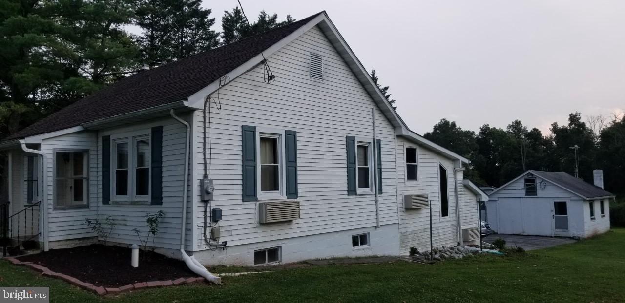 340 Old Rte 30 Biglerville, PA 17307 - Photo 3 of 5 Gallery Image 3