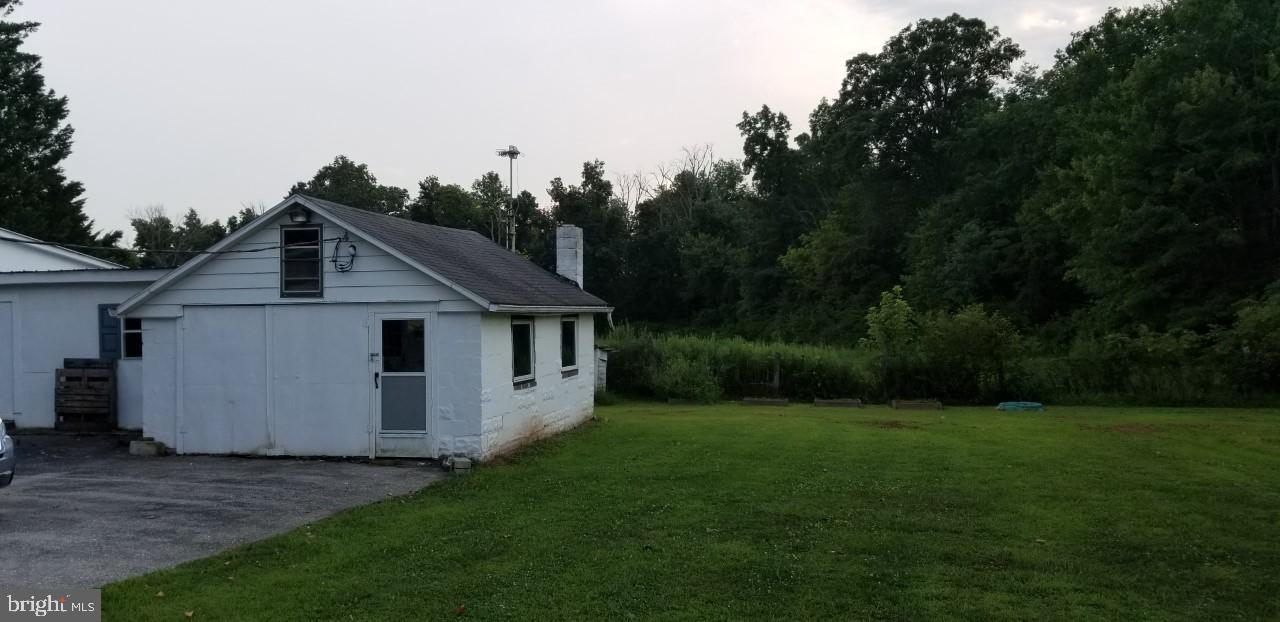 340 Old Rte 30 Biglerville, PA 17307 - Photo 4 of 5 Gallery Image 4