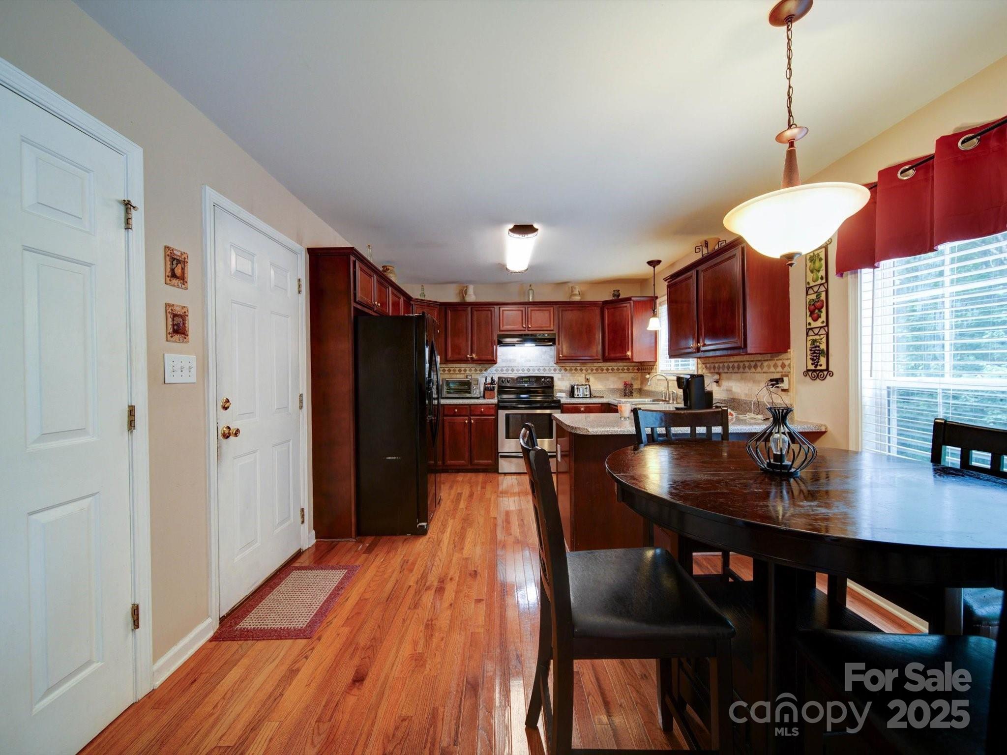 727 Cove Road Gastonia, NC 28052 - Photo 14 of 43 Gallery Image 14