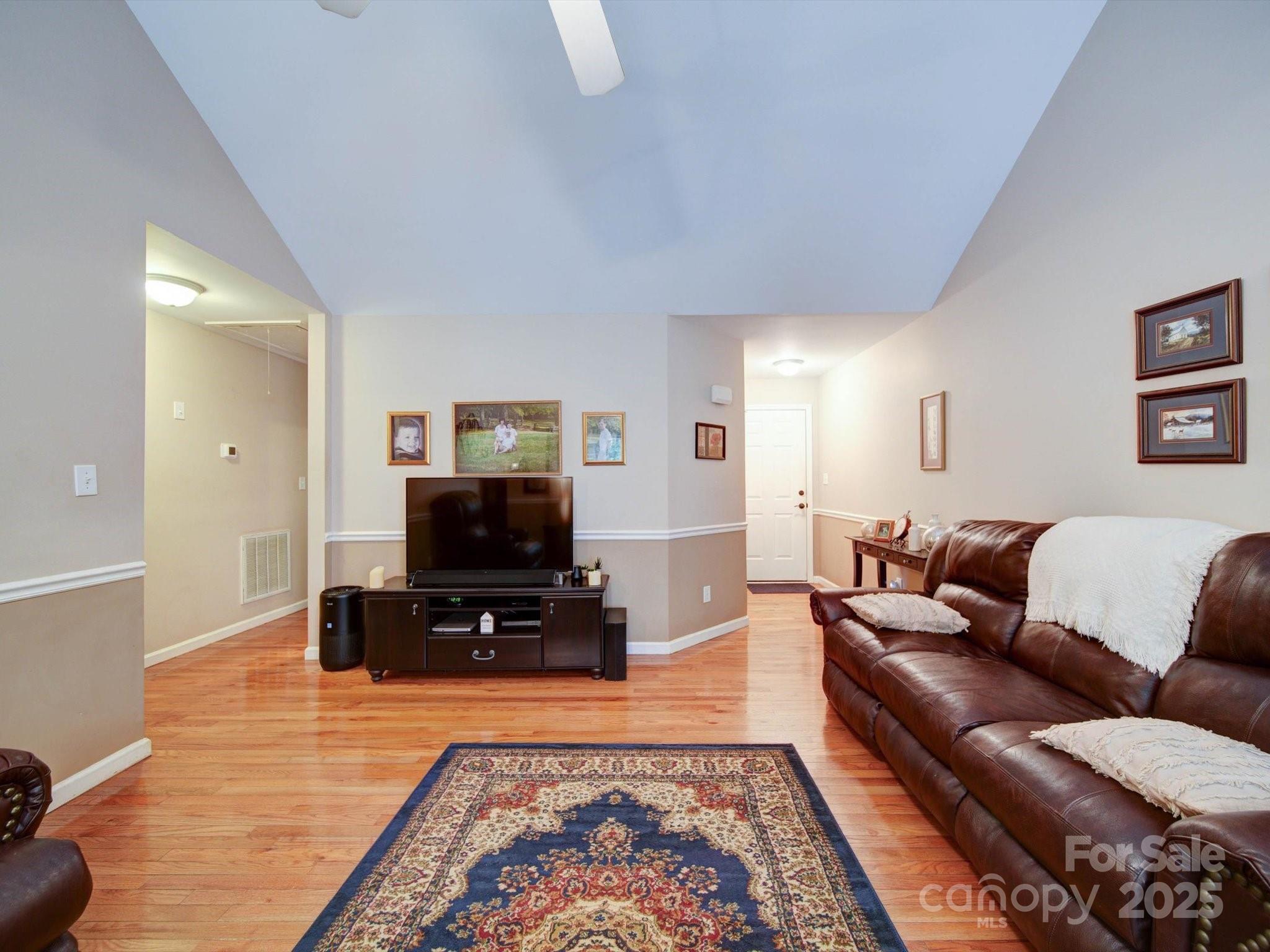 727 Cove Road Gastonia, NC 28052 - Photo 6 of 43 Gallery Image 6
