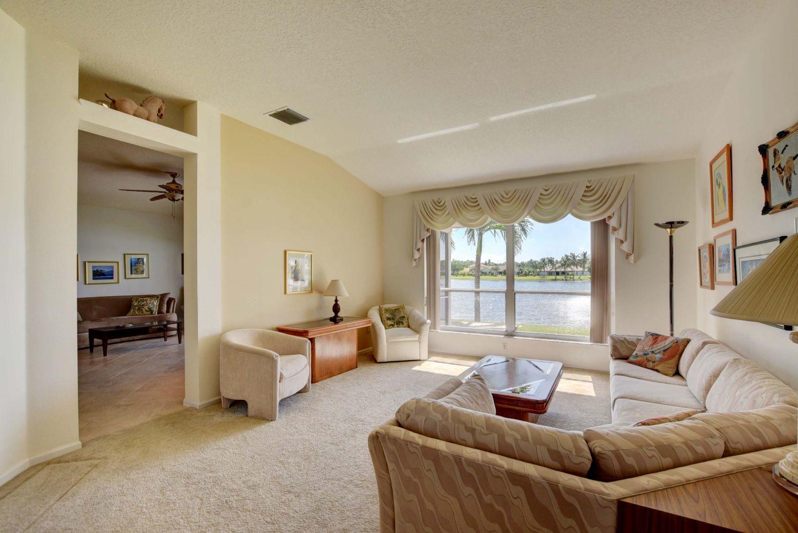 12633 Maypan Drive Boca Raton, FL 33428 - Photo 6 of 30 05_ebf_0261and4more