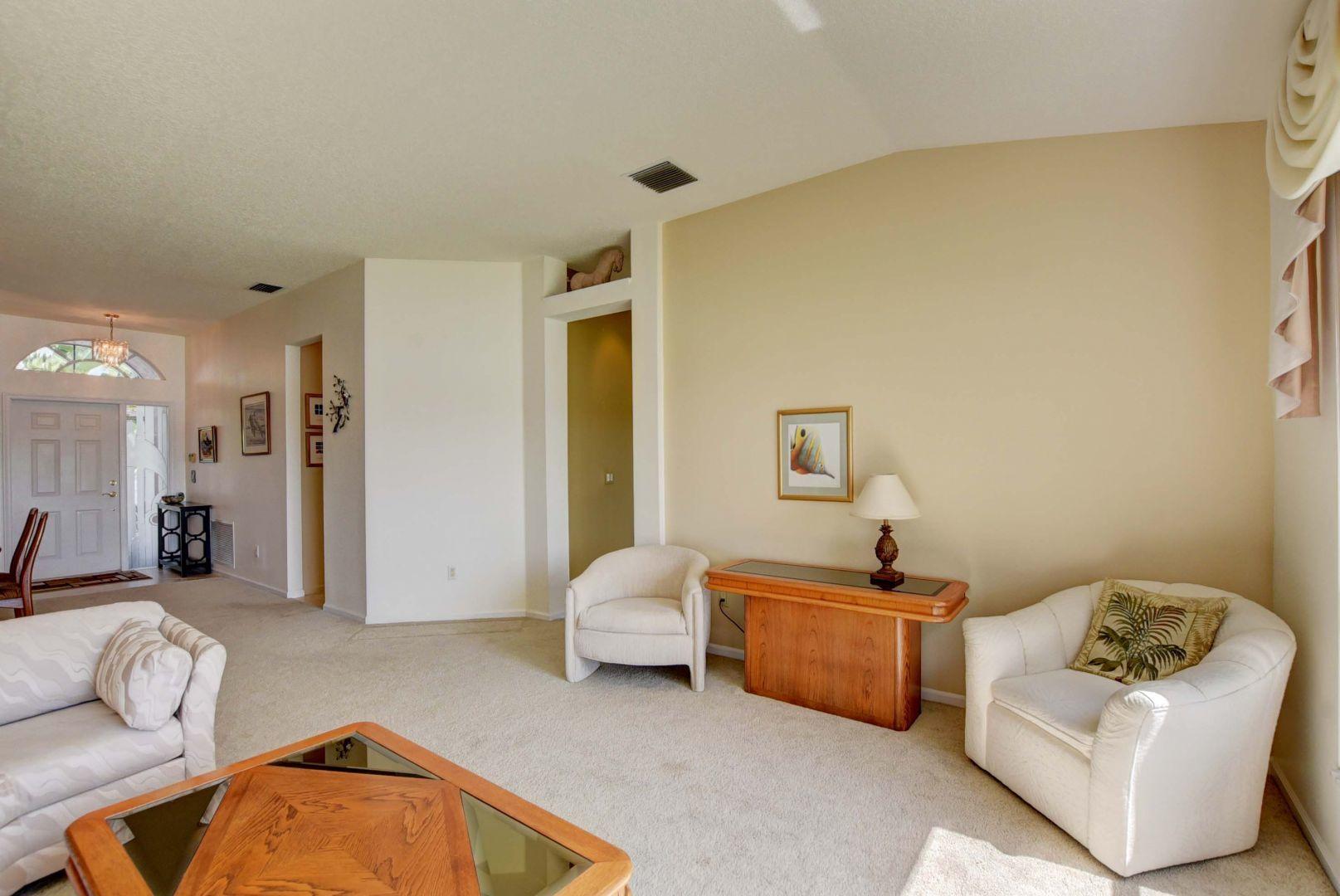 12633 Maypan Drive Boca Raton, FL 33428 - Photo 7 of 30 06_ebf_0266and4more