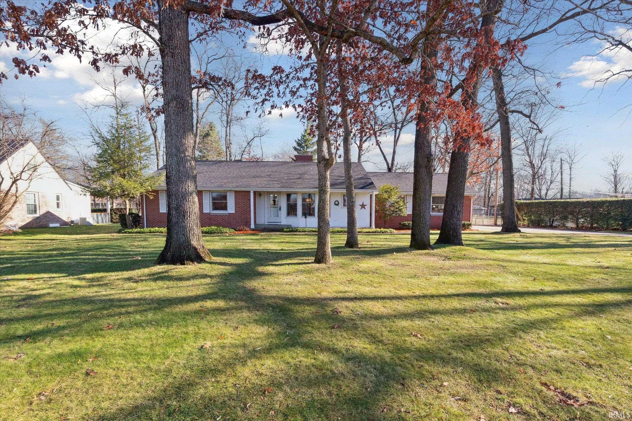2612 Violett Road Goshen, IN 46526 - Photo 2 of 33 Gallery Image 2