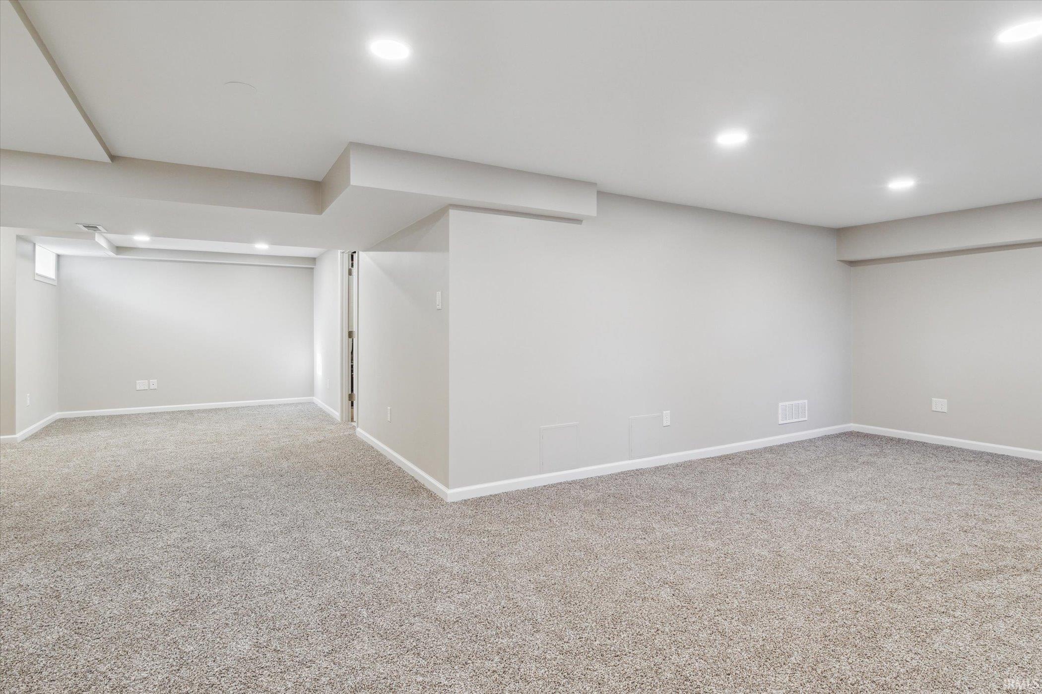 2612 Violett Road Goshen, IN 46526 - Photo 27 of 33 Gallery Image 27