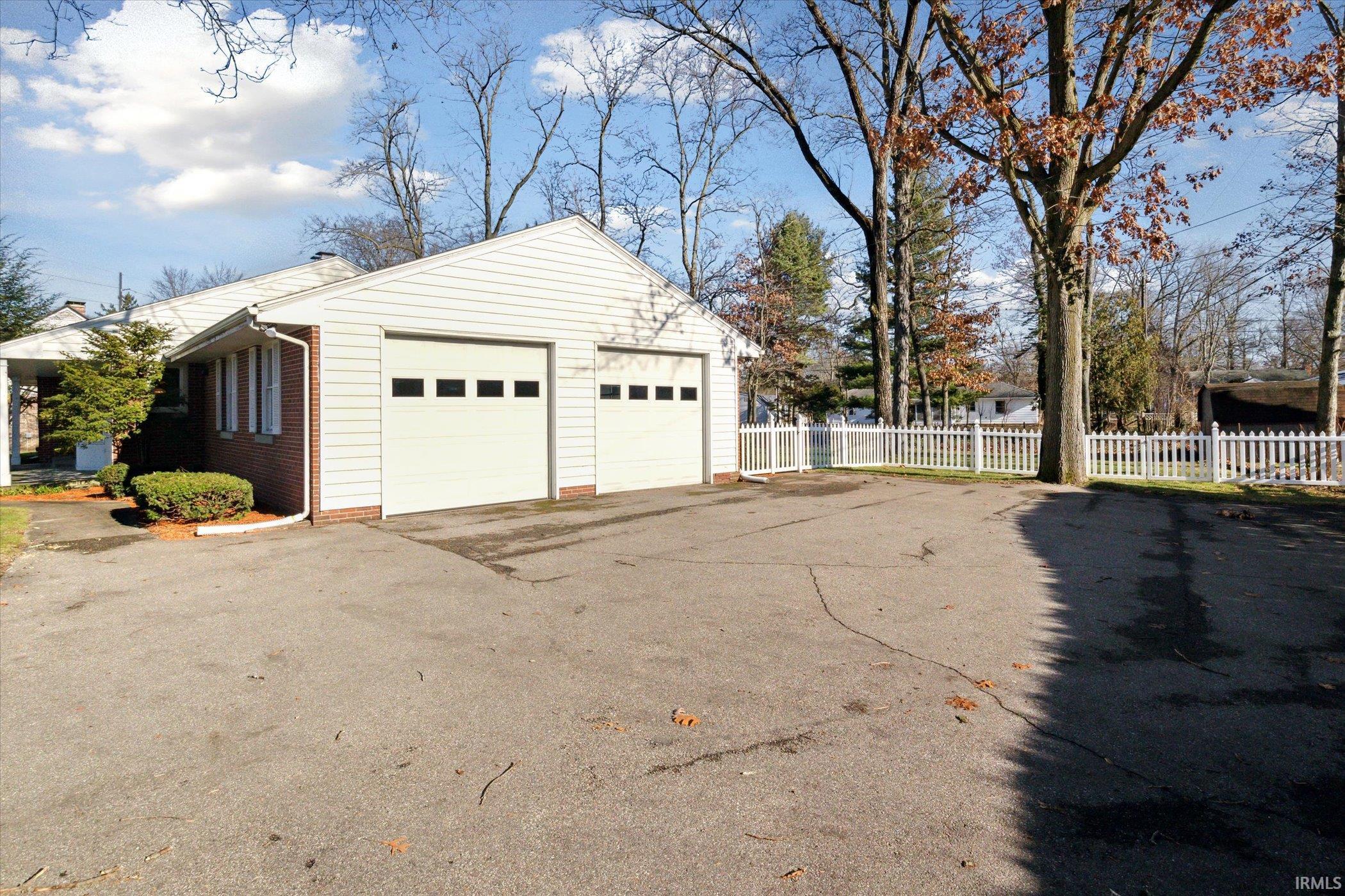2612 Violett Road Goshen, IN 46526 - Photo 32 of 33 Gallery Image 32