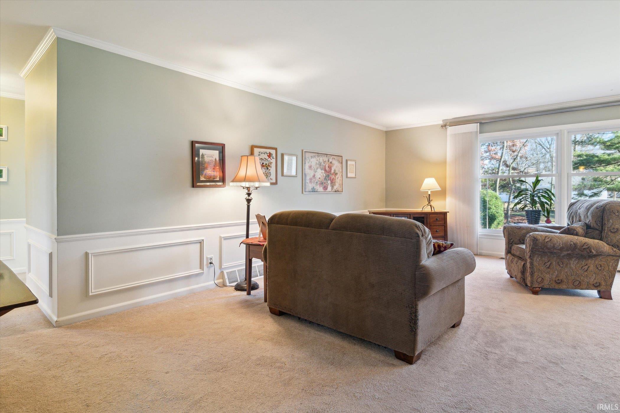 2612 Violett Road Goshen, IN 46526 - Photo 4 of 33 Gallery Image 4