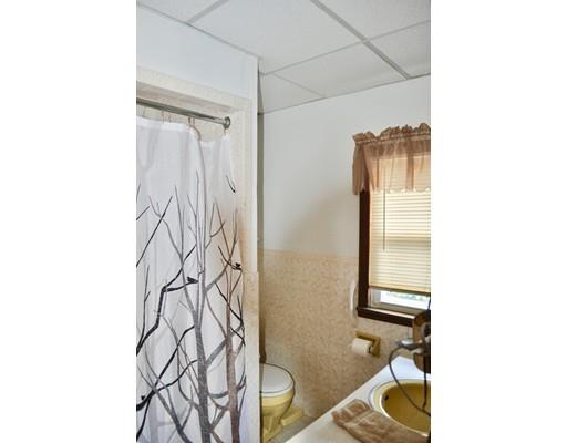 22 Ash Street Wareham, MA 02571 - Photo 12 of 23 Gallery Image 12