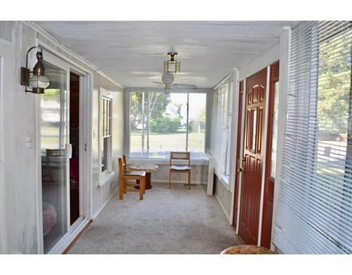 22 Ash Street Wareham, MA 02571 - Photo 7 of 23 Gallery Image 7