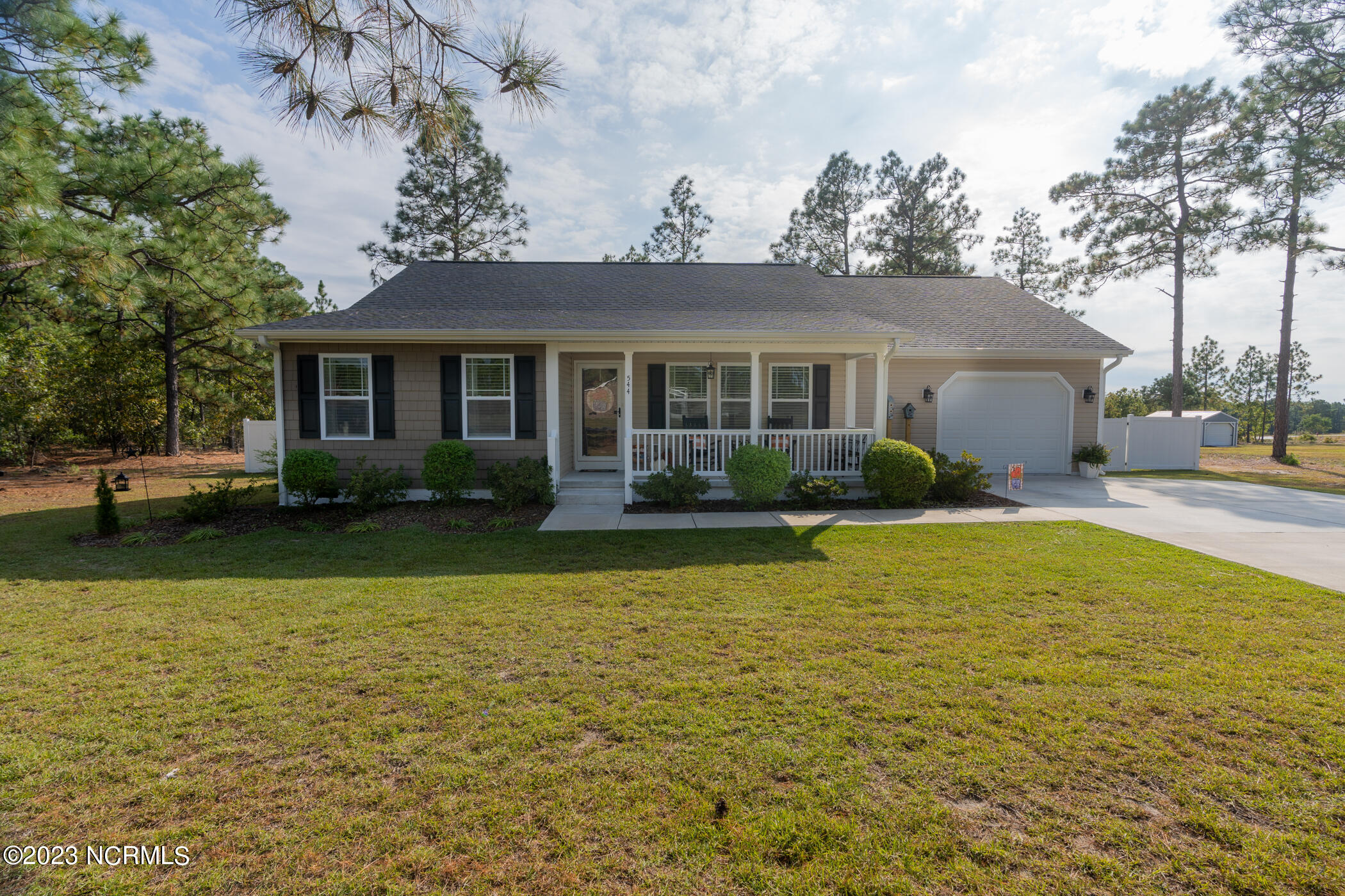 544 County Home Road Rockingham, NC 28379 - Photo 3 of 22 DSC04366