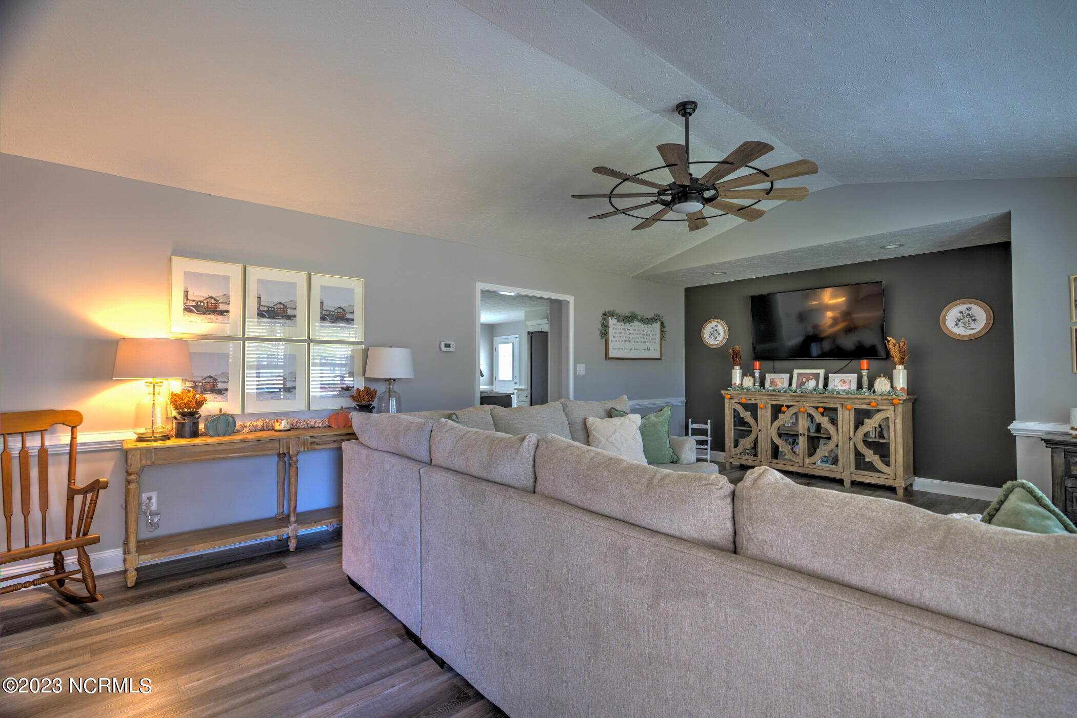 544 County Home Road Rockingham, NC 28379 - Photo 4 of 22 DSC04375_6_7_8_9