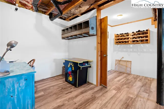 a view of a storage & utility room