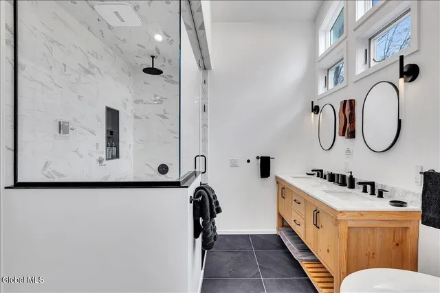 $1,170,000 | 145 Rockefeller Lake Road, Cairo, NY 12413