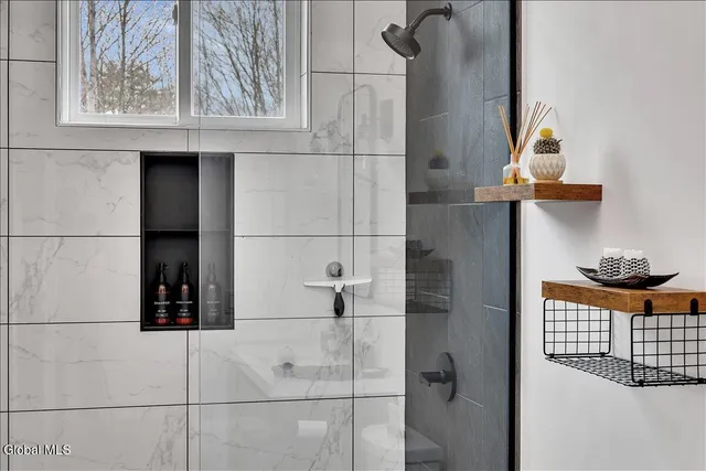 $1,170,000 | 145 Rockefeller Lake Road, Cairo, NY 12413