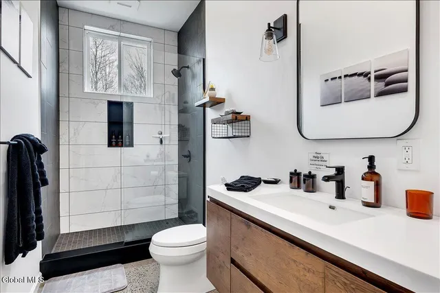 $1,170,000 | 145 Rockefeller Lake Road, Cairo, NY 12413