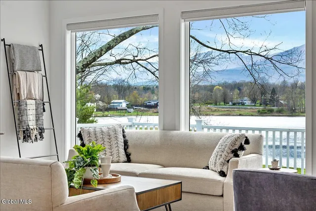 $1,170,000 | 145 Rockefeller Lake Road, Cairo, NY 12413