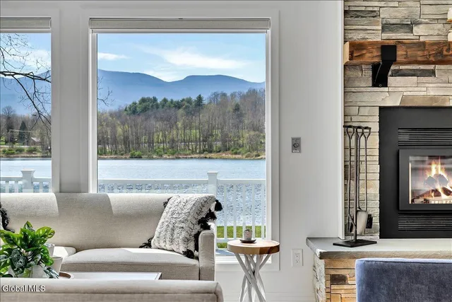 $1,170,000 | 145 Rockefeller Lake Road, Cairo, NY 12413