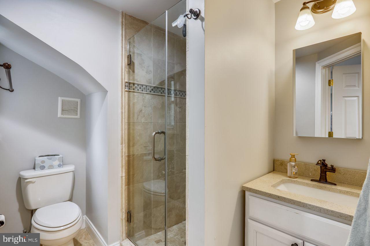 834 7th Street Northeast Washington, DC 20002 - Photo 28 of 32 One Bed- One Bath