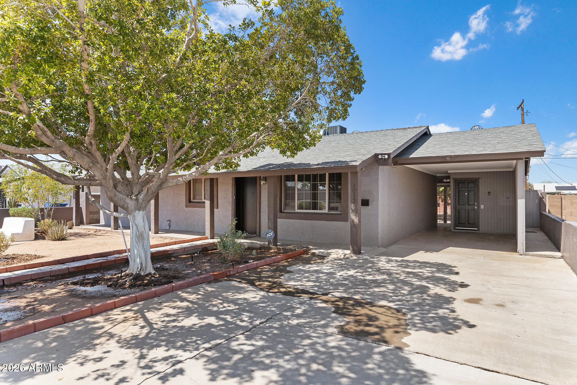 1012 South Price Road Tempe, AZ 85281 - Photo 3 of 50 03