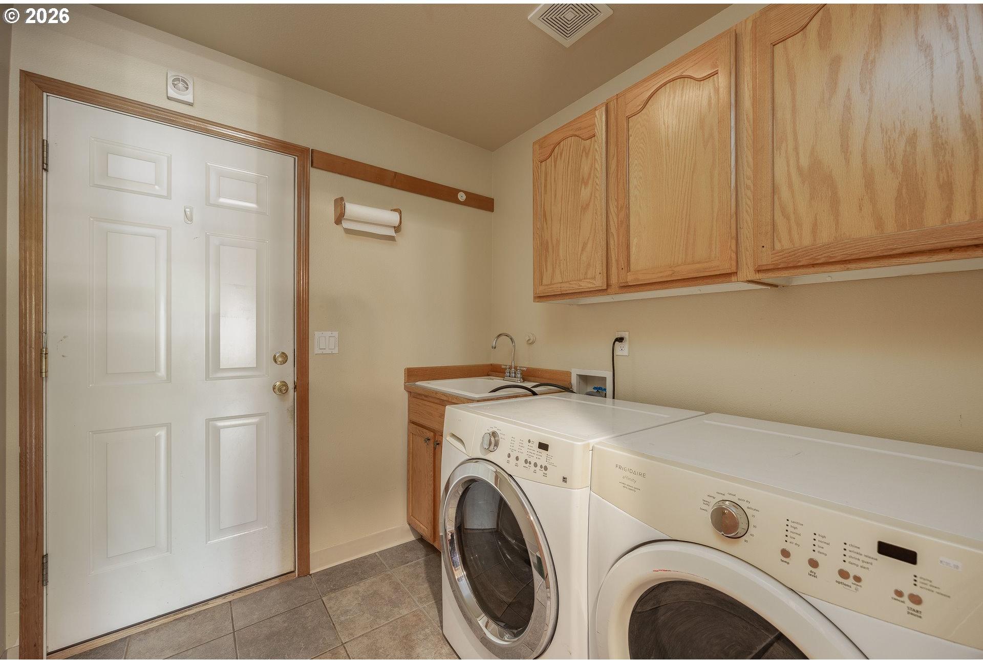 28323 Northeast 48th Way Camas, WA 98607 - Photo 31 of 42 Gallery Image 31