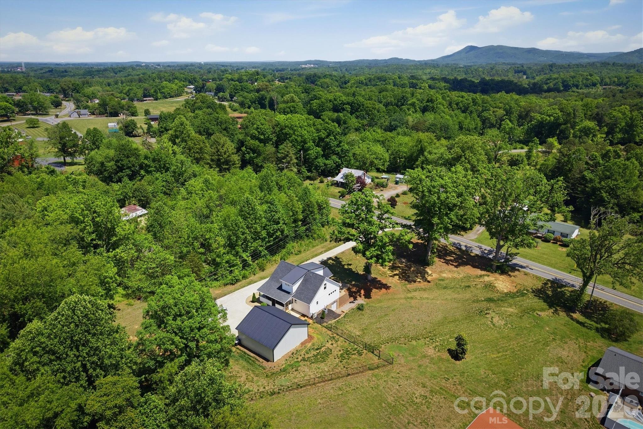 4190 Burkemont Road Morganton, NC 28655 - Photo 34 of 37