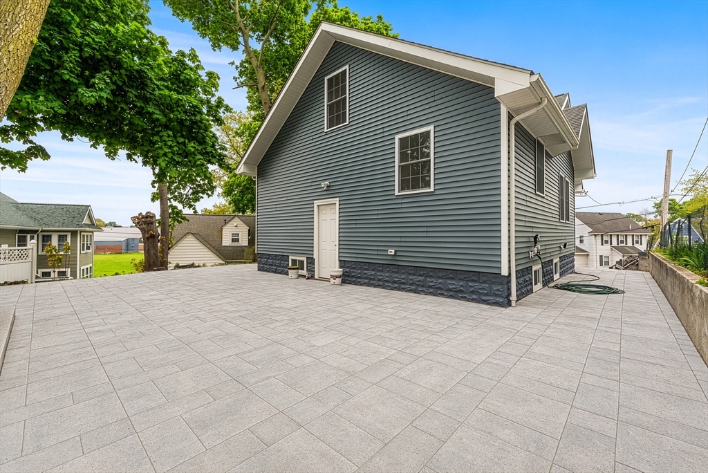 70 Edgehill Road Winthrop, MA 02152 - Photo 30 of 40