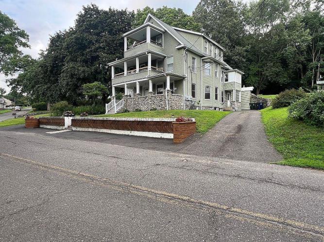 62-66 Walnut Street Seymour, CT 06483 - Photo 3 of 47