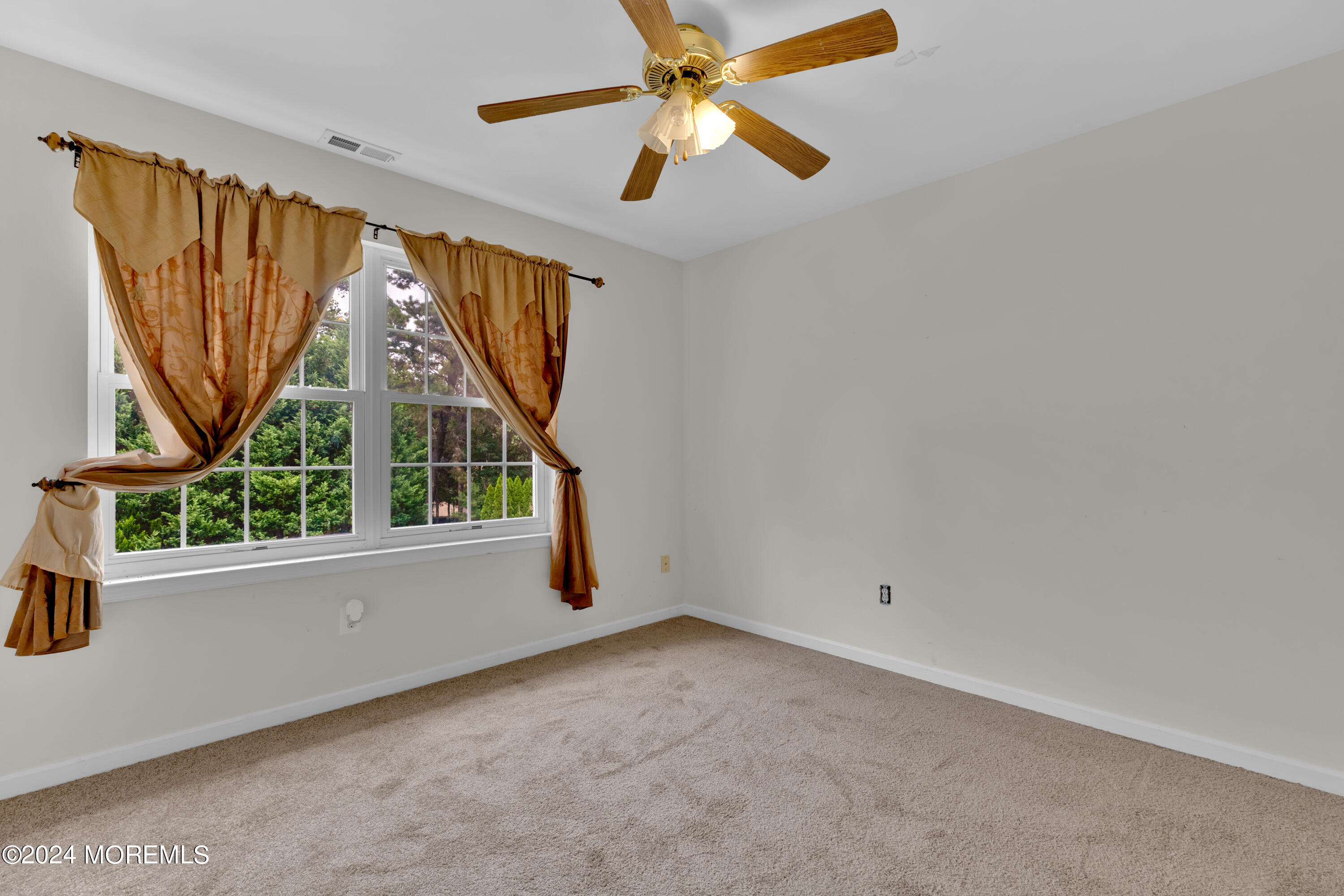 8 Hillcrest Drive Tabernacle, NJ 08088 - Photo 18 of 20 7K8A3925