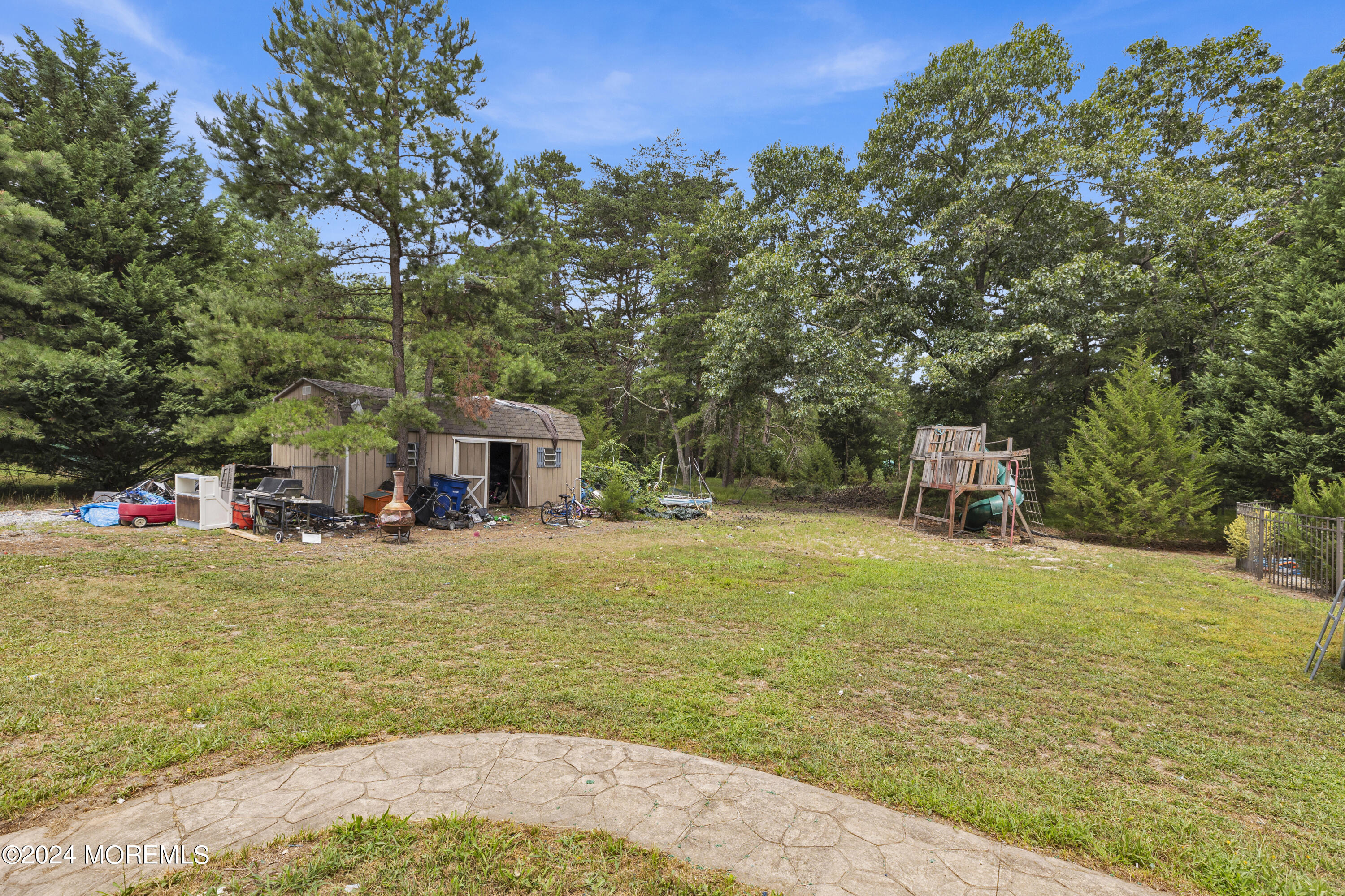 8 Hillcrest Drive Tabernacle, NJ 08088 - Photo 5 of 20 7K8A3840